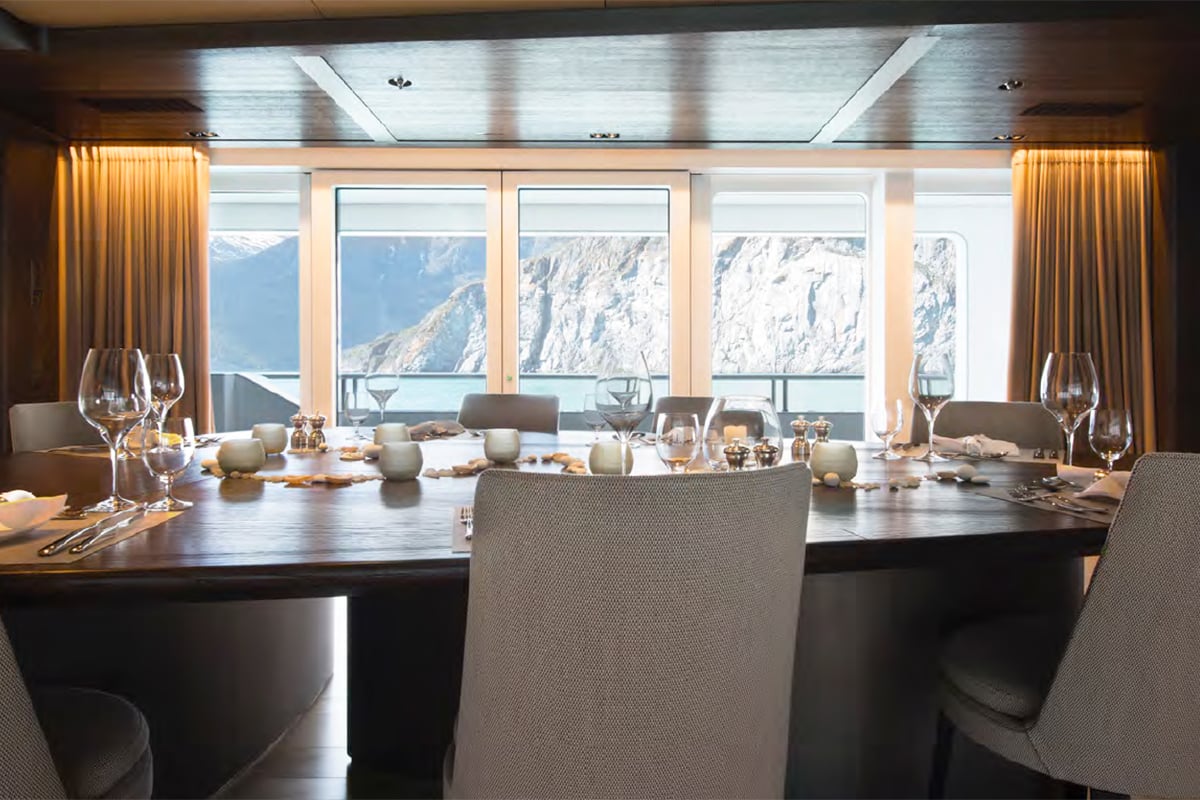 2-Ultimate-Journey-Yacht-Section-PJ-Yacht-5-Carousel-Dining-Room-Private-Journey-Arctic-Polar-Adventure-Arctic-Kingdom