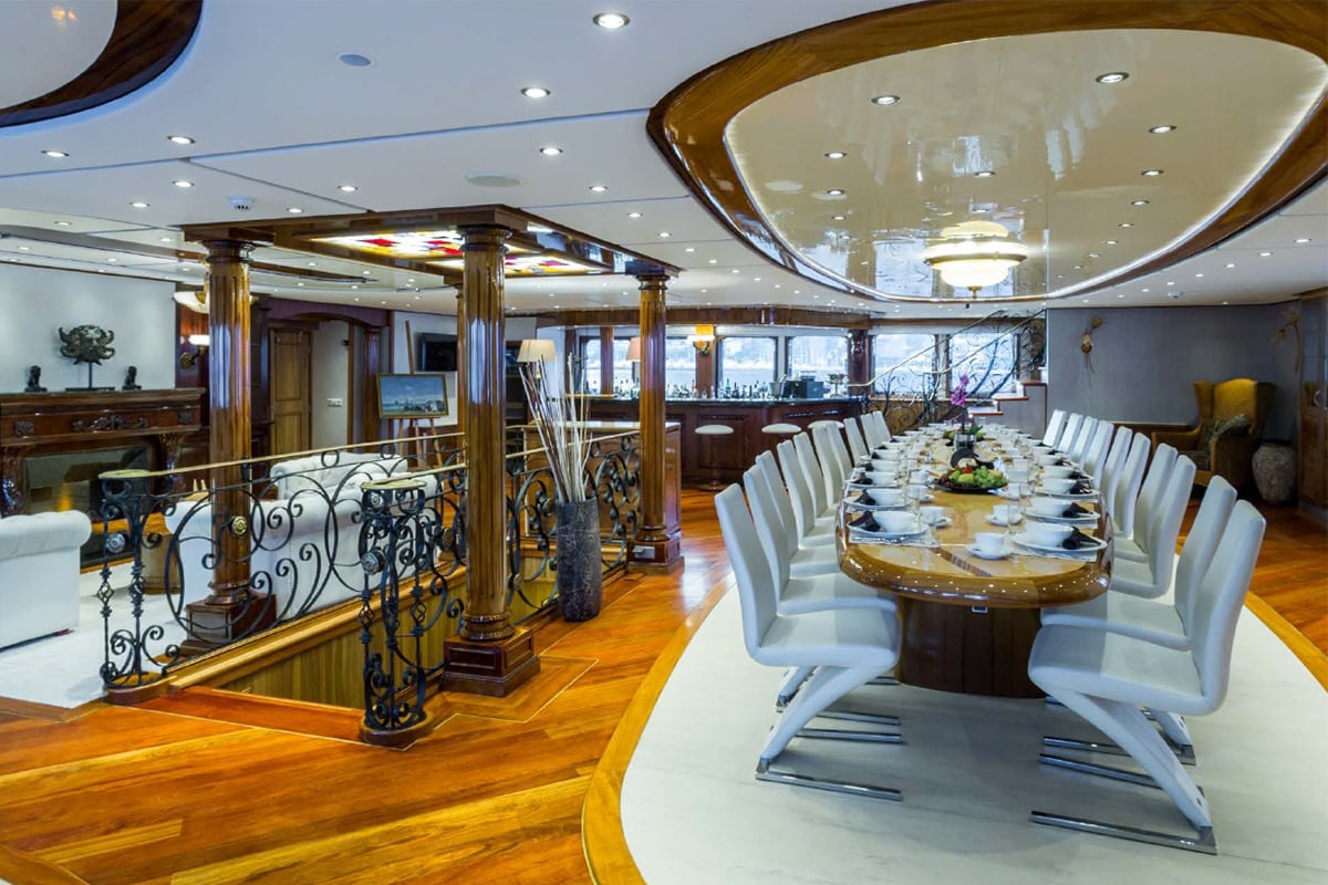 3-Ultimate-Journey-Yacht-Section-PJ-Yacht-4-Page-Carousel-Luxury-Dining-Private-Journey-Arctic-Polar-Adventure-Arctic-Kingdom