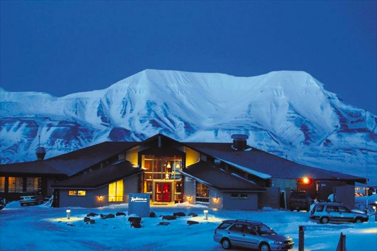 6-Europe-Lodge-Radisson-Private-Journey-Arctic-Polar-Adventure-Arctic-Kingdom