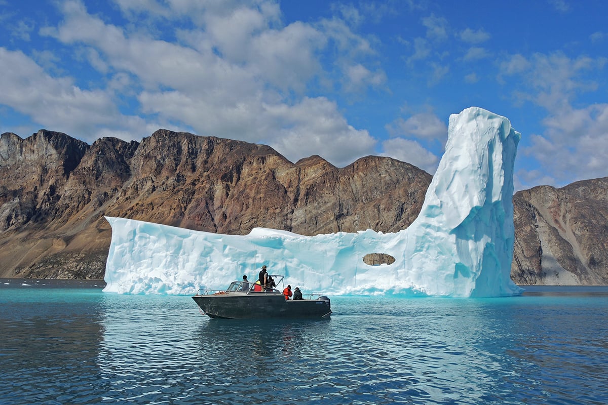 7-Polar-Bears-and-Glaciers-Observing-Glacier-from-Boat-Private-Journey-Arctic-Polar-Adventure-Arctic-Kingdom