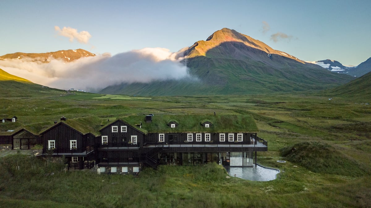 Iceland_Ultimate_Summers_10