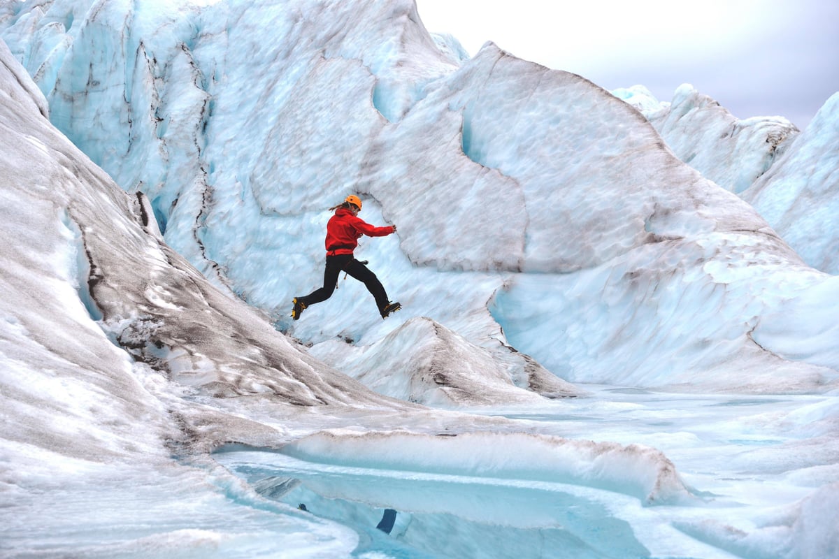 basecamp-explorer-glacier-hiking-3